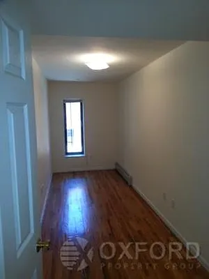 Rented by Oxford Property Group | media 4