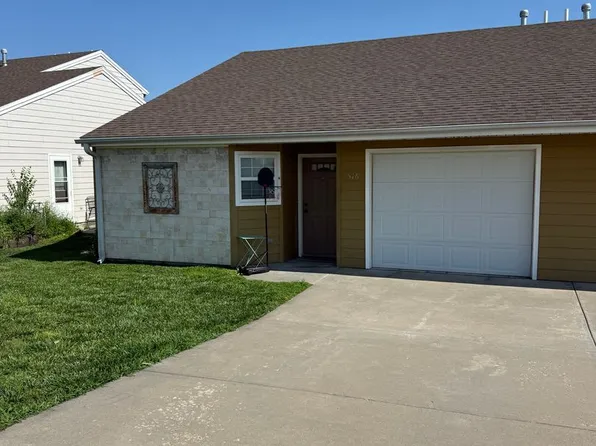 516 Grainfield St, Manhattan, KS 66502