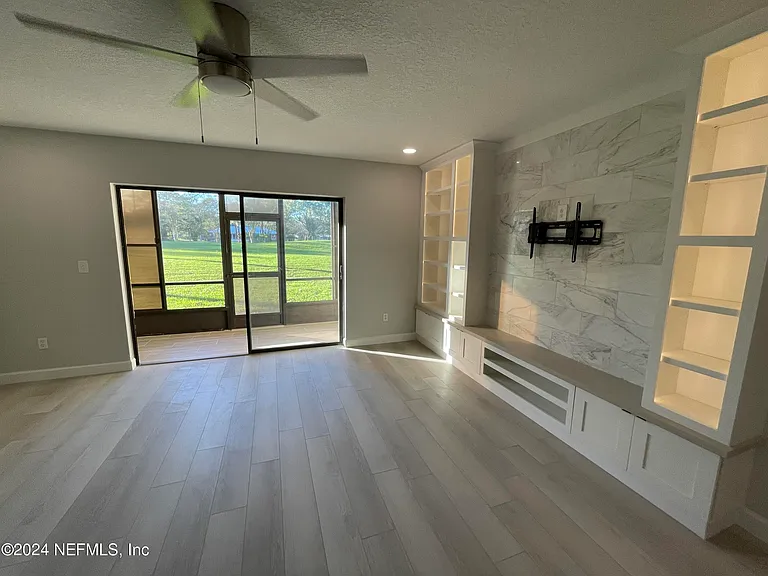 600 Domenico Cir #A2 — Photo 17