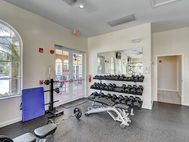 6224 Reynolds St — Photo 34