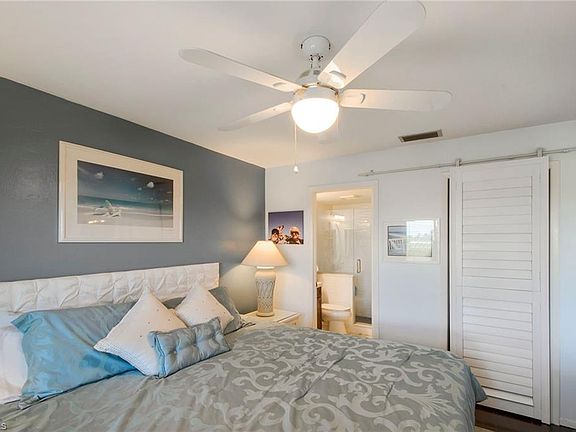 5th image of 22676 Island Pines Way APT 247