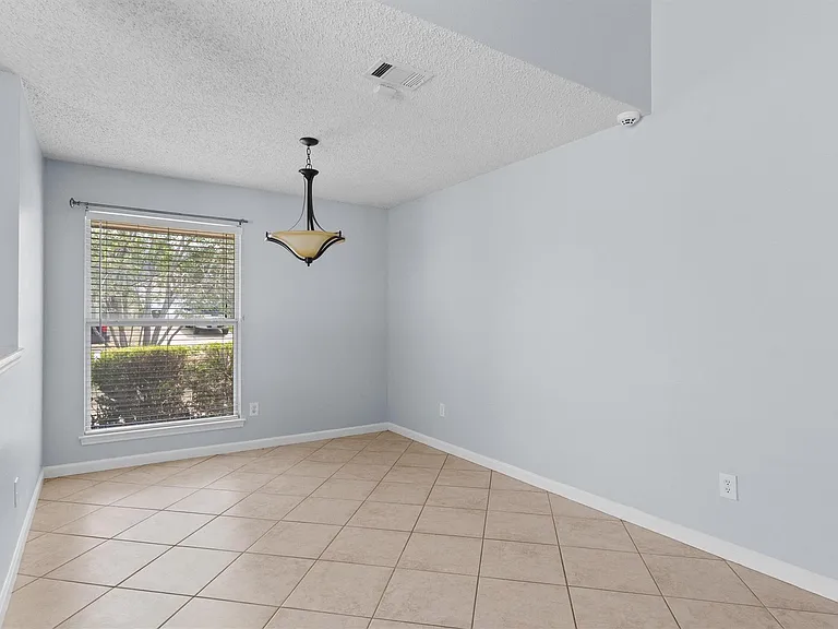 606 David Curry Dr — Photo 6