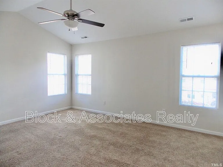 201 Capello Ct — Photo 13
