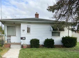 1636 Chapin St, South Bend, IN 46613