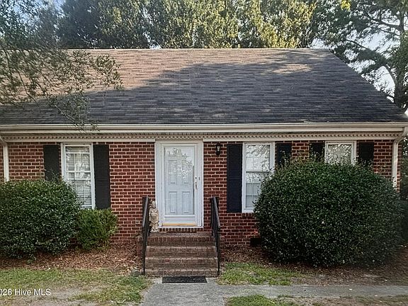 2nd image of 2249 Nash Place N