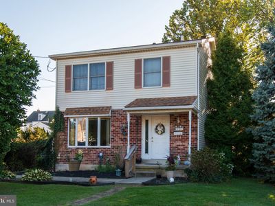 537 Folsom Ave, Folsom, PA, 19033
