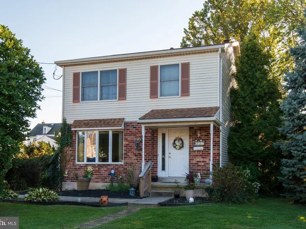 537 Folsom Ave, Folsom, PA 19033