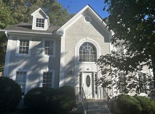 1681 Windsor Chase Ct, Lawrenceville, GA 30043