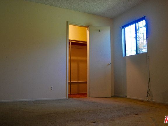 5th image of 8760 Valjean Ave