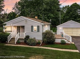 6212 Cooper Rd, Lansing, MI 48911