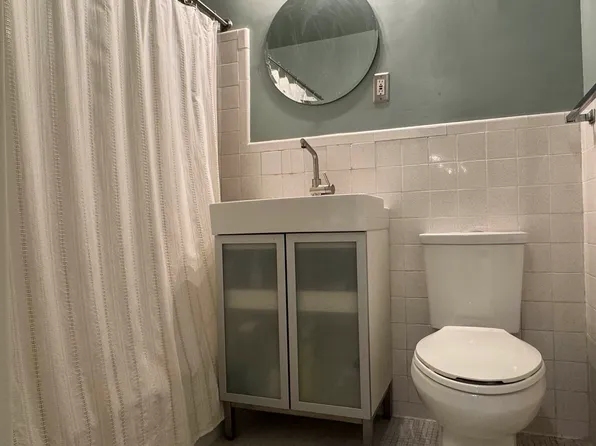 195 Willoughby Avenue 302 image 9 of 9