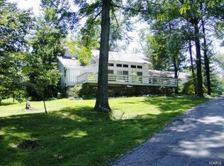 443 S Mason Rd, Saint Louis, MO 63141