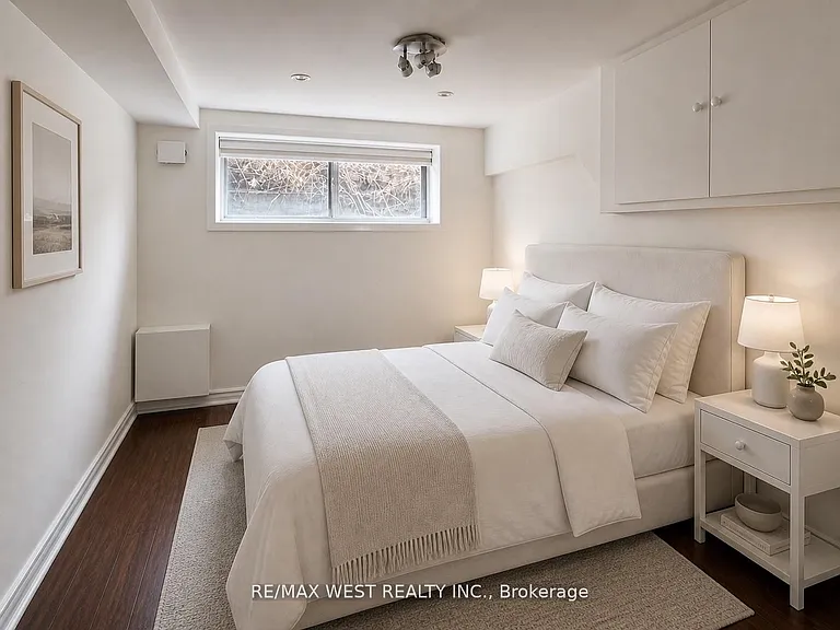 84 Mackenzie Cres #BASEMENT — Photo 10