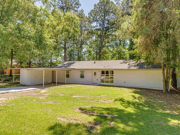 3rd image of 110 Patton Dr