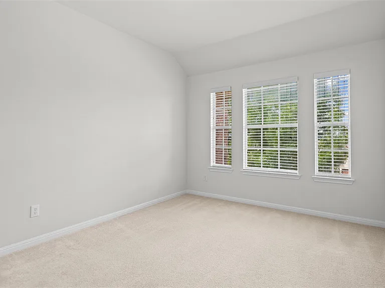 10700 Pointe View Dr — Photo 28
