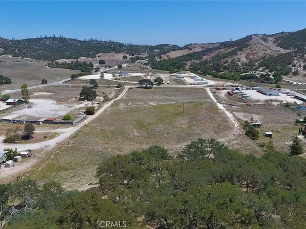 70314 New Pleyto Rd, Bradley, CA 93426