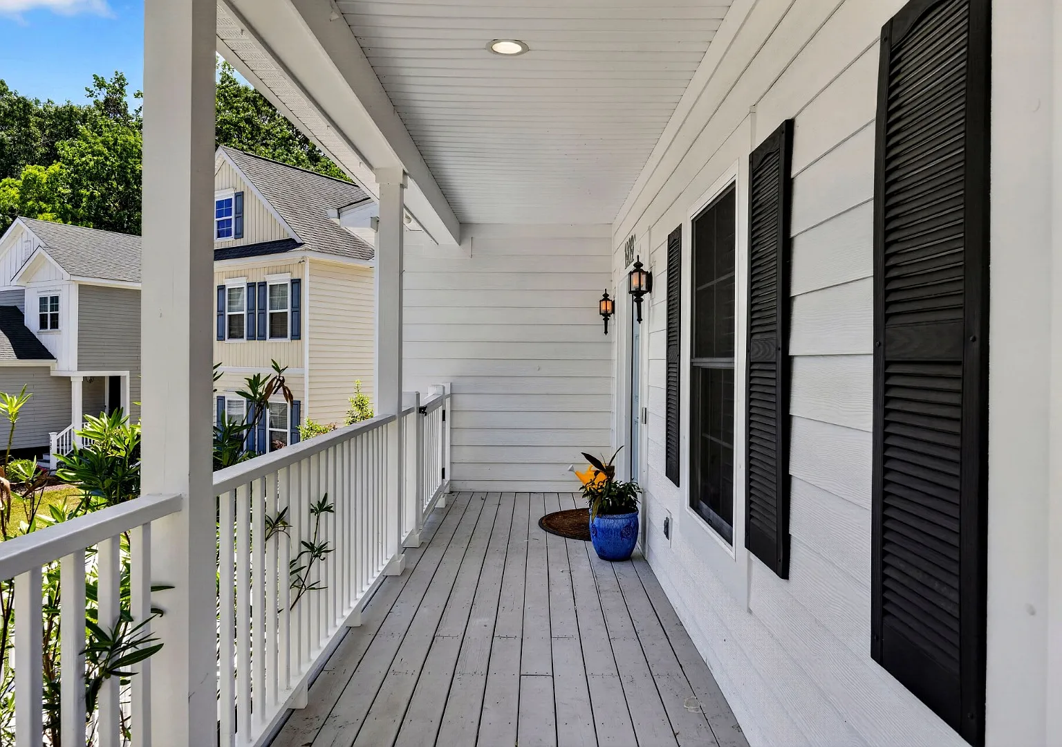1939 Chestnut Oak Ln — Photo 4