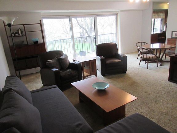 4th image of 111 S Baybrook Dr Unit 209