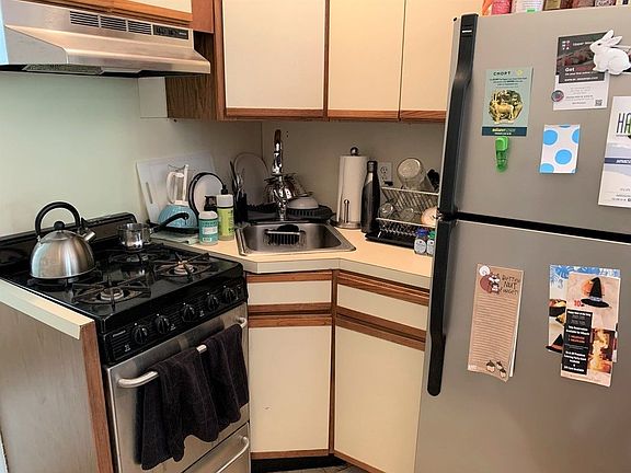 4th image of 25 W 85th St APT 2A