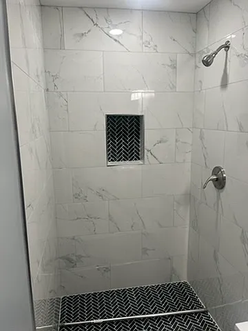 14537 Mayfair Dr #2 — Photo 9