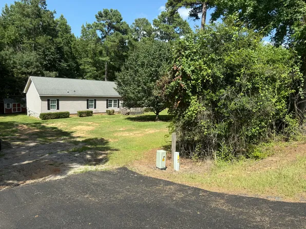 6195 Fish Rd, Dalzell, SC 29040
