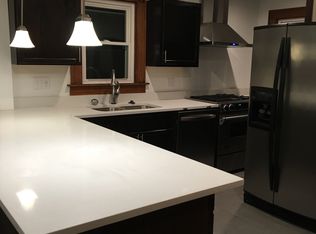 1425 45th St, Des Moines, IA 50311