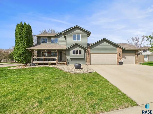 3709 S Bertina Cir, Sioux Falls, SD 57103