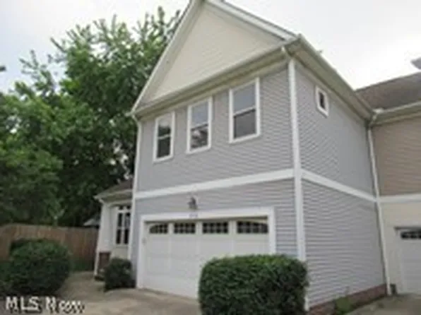 3718 Minster Ct, Cleveland, OH 44105