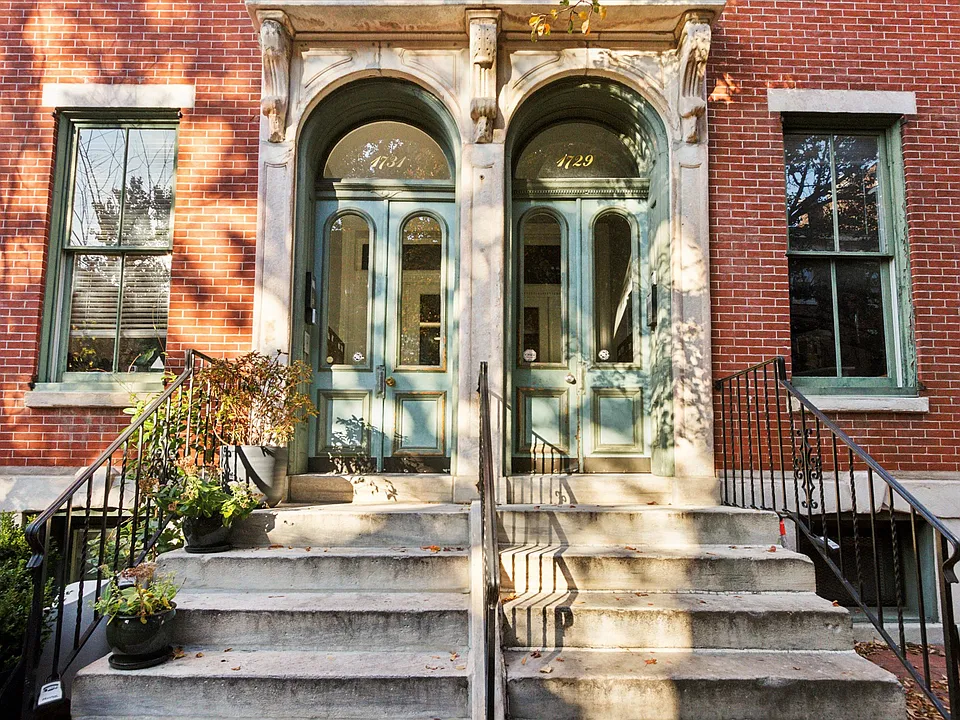 1729 Wallace St #102