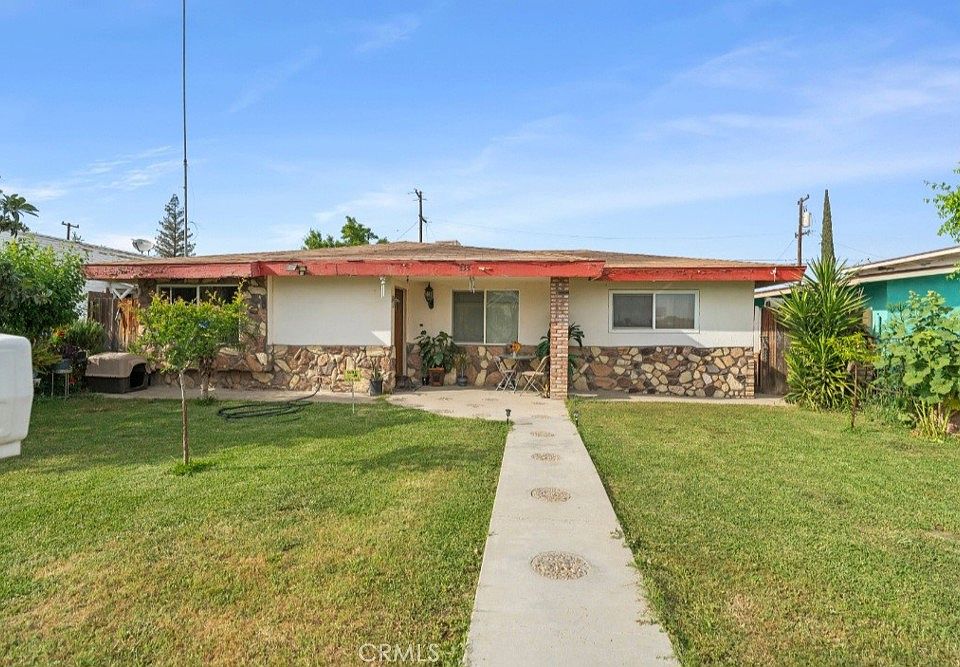 1st image of 232 Rodriguez Ave