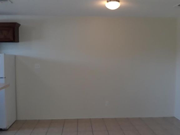4th image of 6775 5th Ave #B