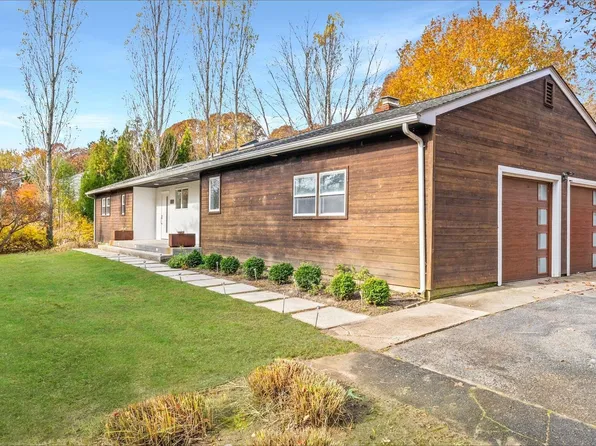 31 Terry Drive, Shelter Island, NY 11964