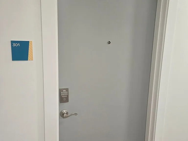 Bode Luna Park - 6 weeks Free & $99 Security Deposit OAC — Photo 5