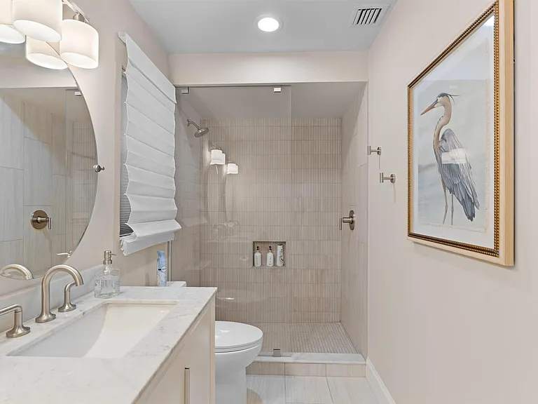 1050 Brooks Ln — Photo 31