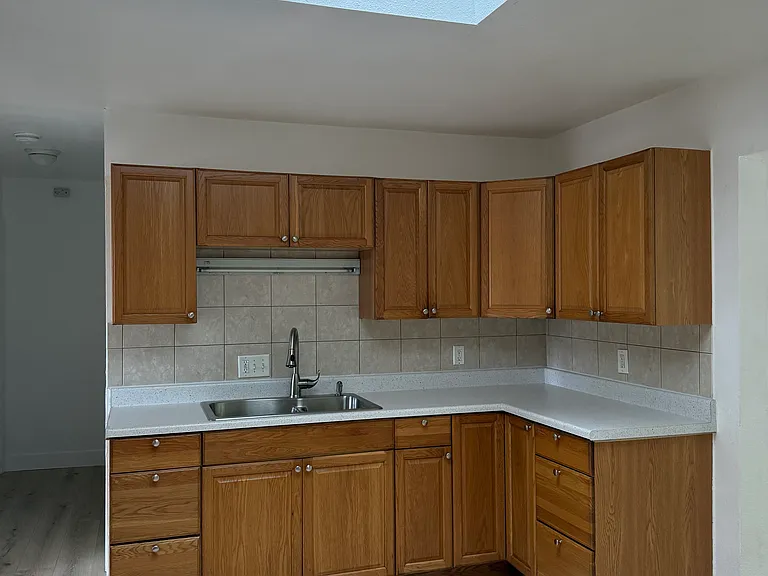 3566 W Amherst Ave — Photo 12