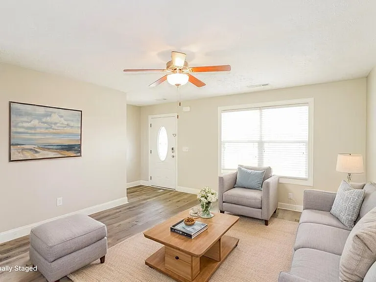 1020 Tammy Sue Ln — Photo 4