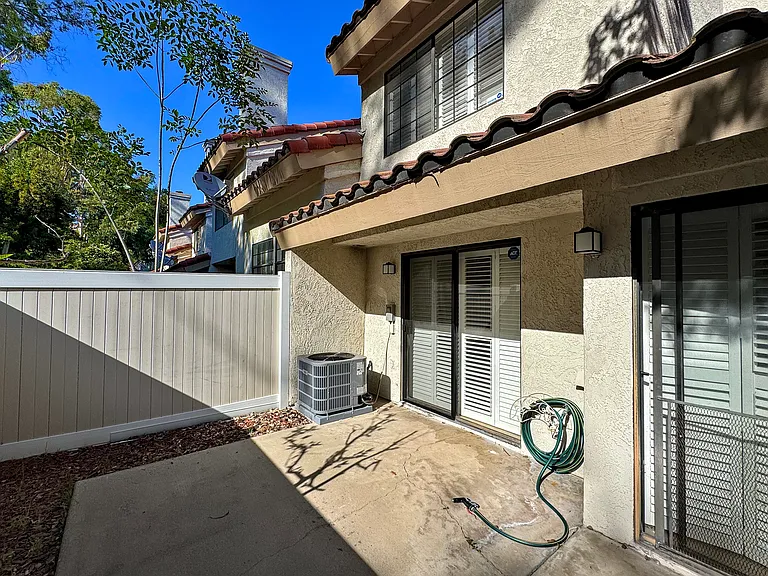 22900 Colombard Ln #5 — Photo 19