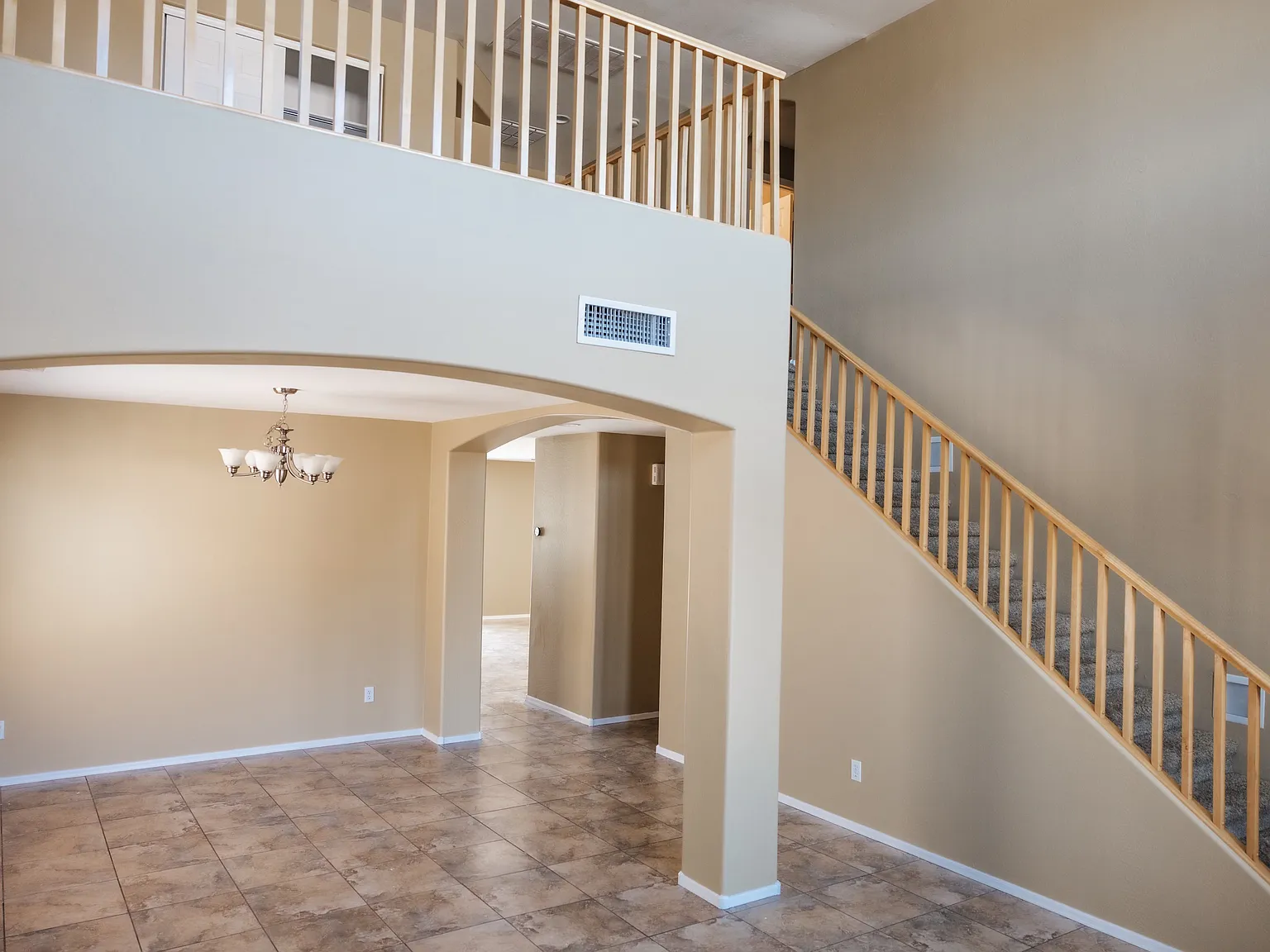 16759 W Mesquite Dr — Photo 3