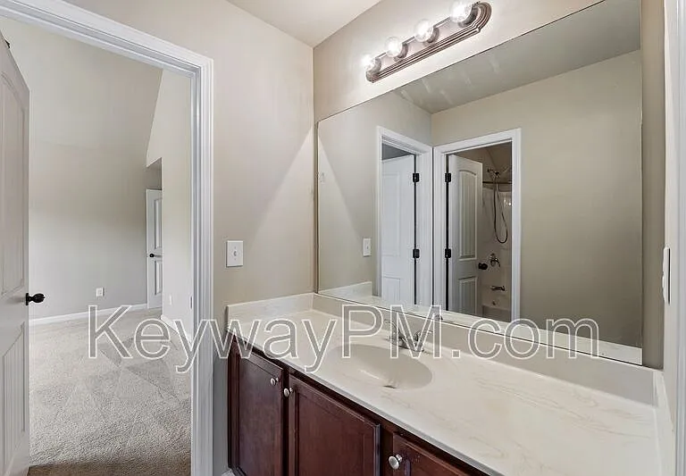 6017 Reynolds Cir — Photo 27