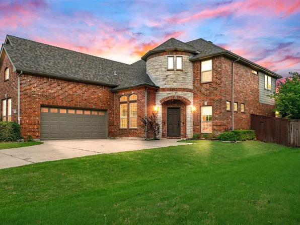 12713 Homestretch Dr, Fort Worth, TX 76244