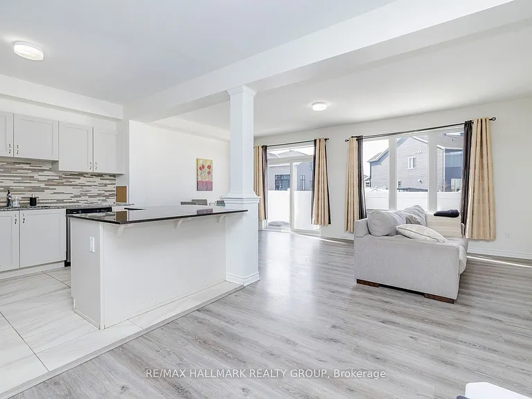 57 Caspian Row — Photo 5