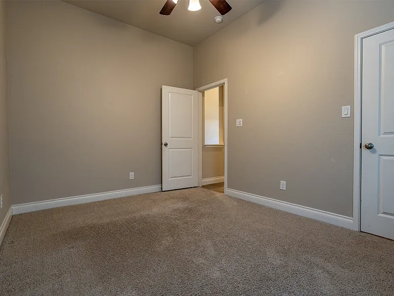 421 Inspiration Dr — Photo 17