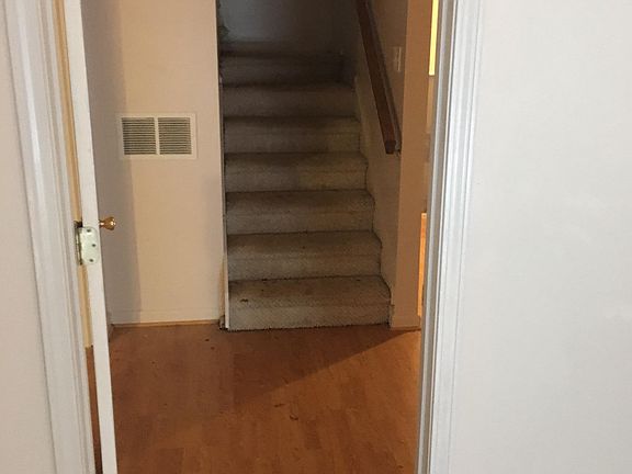 5th image of 5709 Pinellas Dr