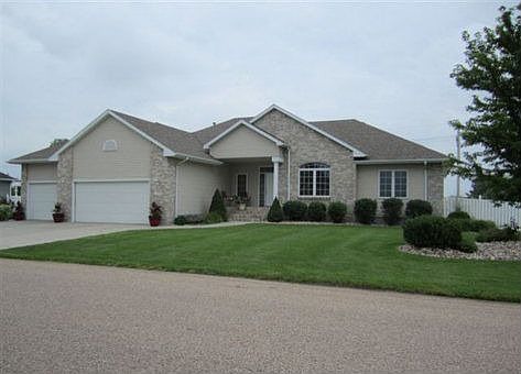 1st image of 309 Ponderosa Dr