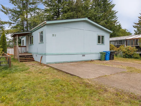 724 SW Ferry Ave #57, Siletz, OR 97380