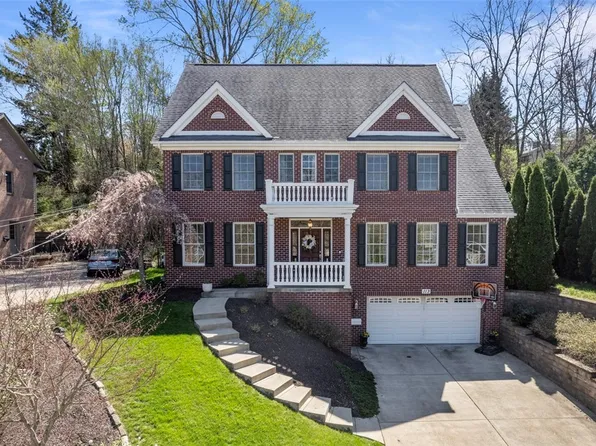 113 James Pl, Pittsburgh, PA 15228