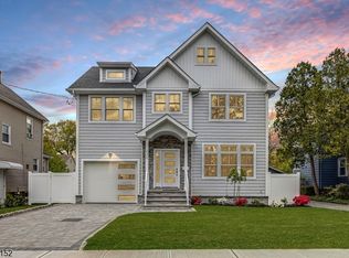 225 Cranford Ave, Cranford, NJ 07016