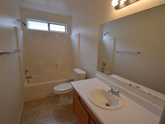 5th image of 2870 W Muriel Dr