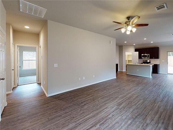 2nd image of 714 Hidden Meadows Dr