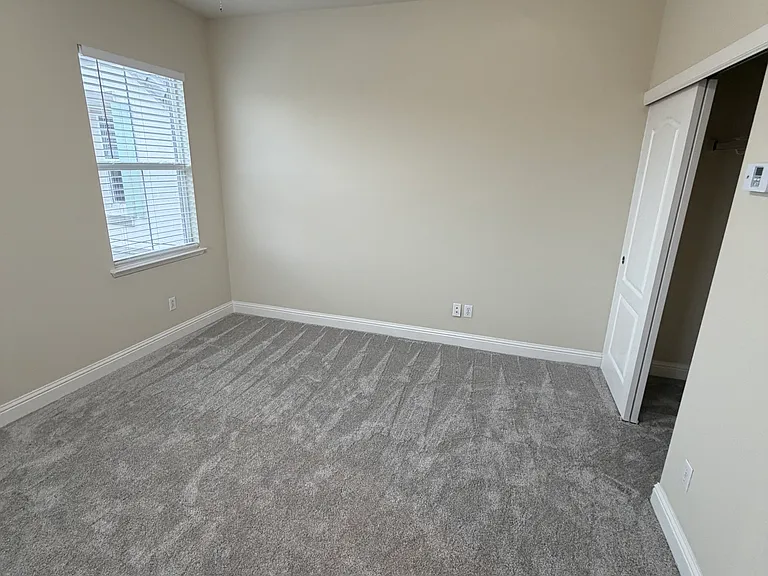 540 Sullivan Way — Photo 4